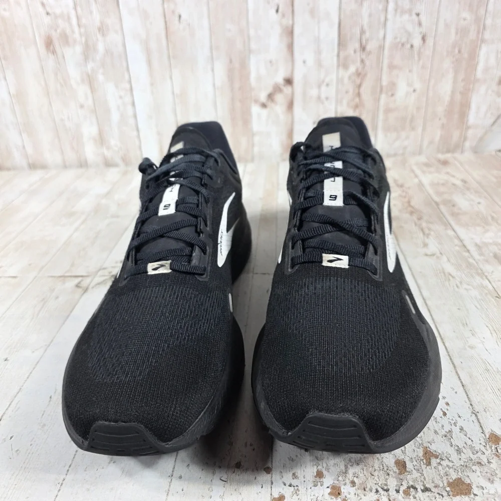 Brooks Launch 9 Mens Running Shoes Black White 1103861D048 Size 11.5 D